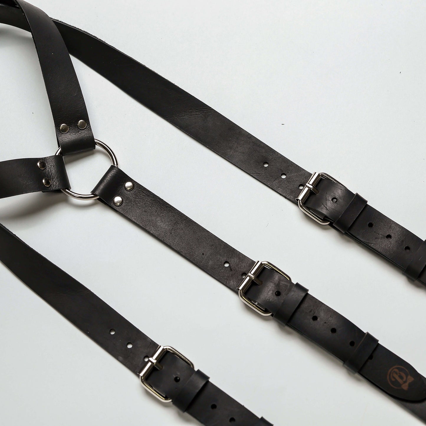 Kožni tregeri crni МТ018