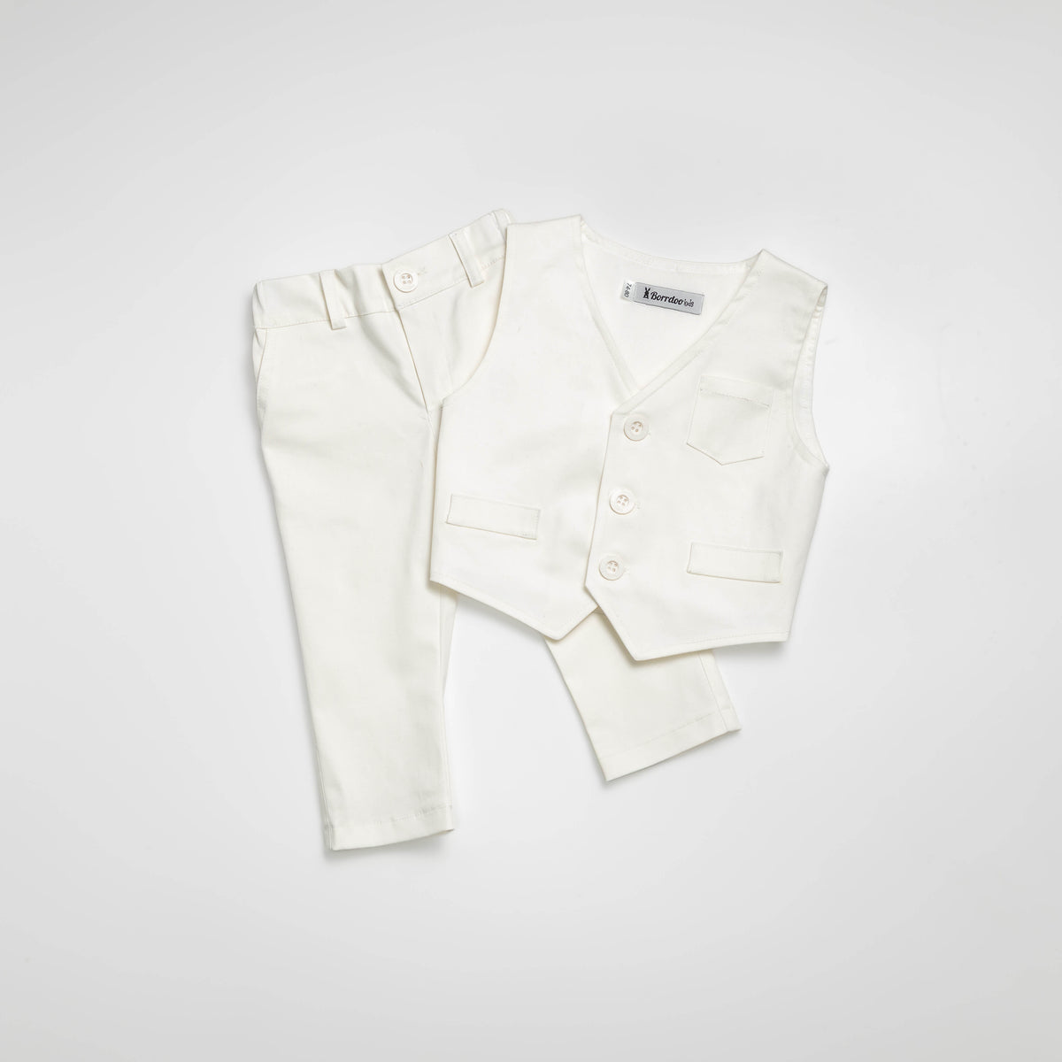 Odelo za bebu prsluk pantalone belo OD039