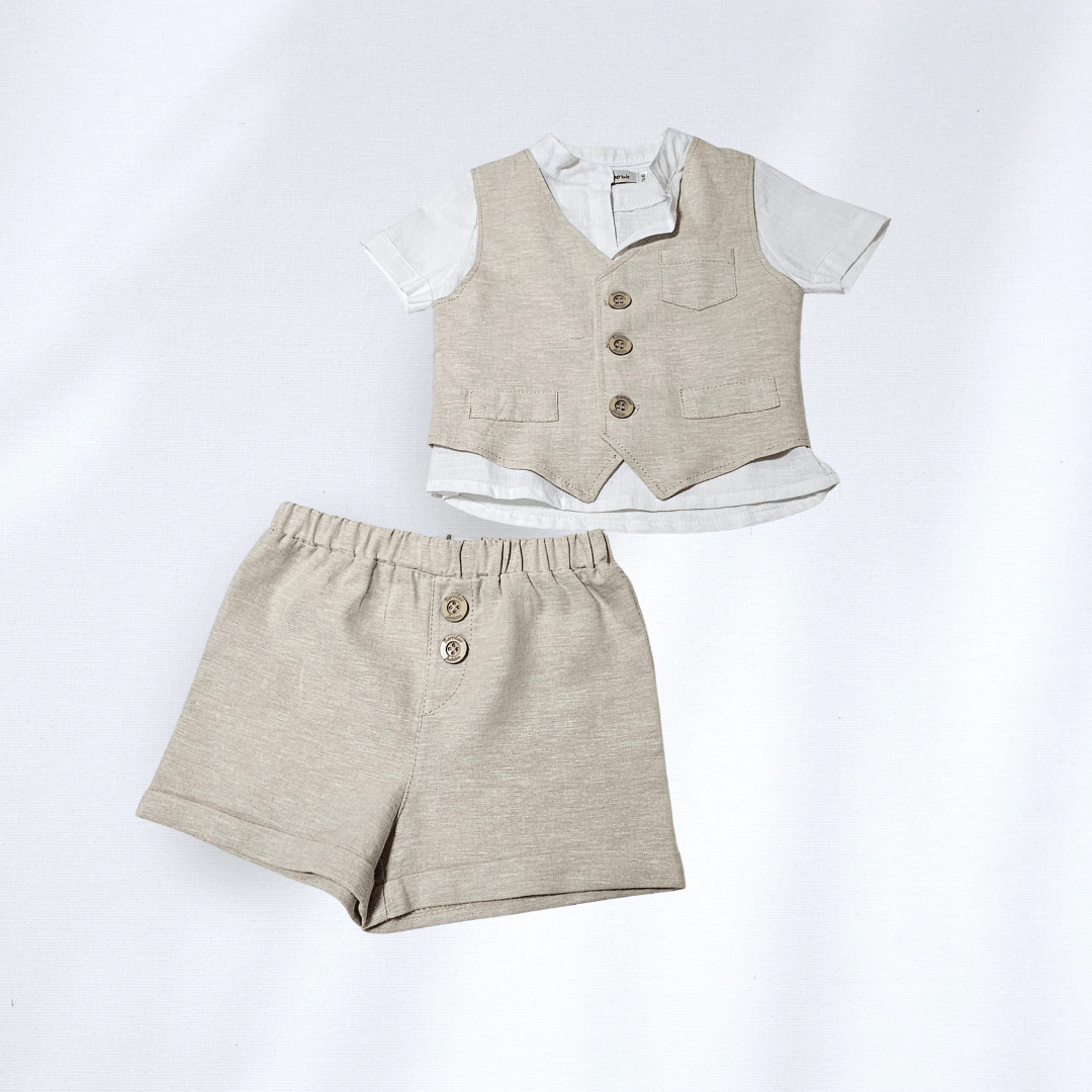 Komplet / Set Letnji komplet košuljica, šorts i prsluk za bebe – bež LK0031